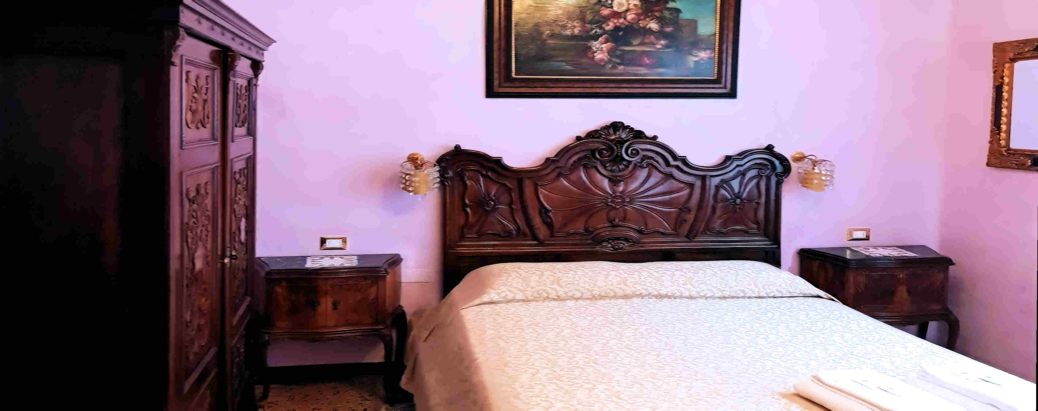 Enchanted Pearl room ensuite